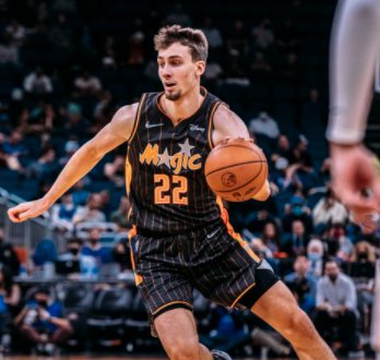 二轮秀出身 二轮秀出身